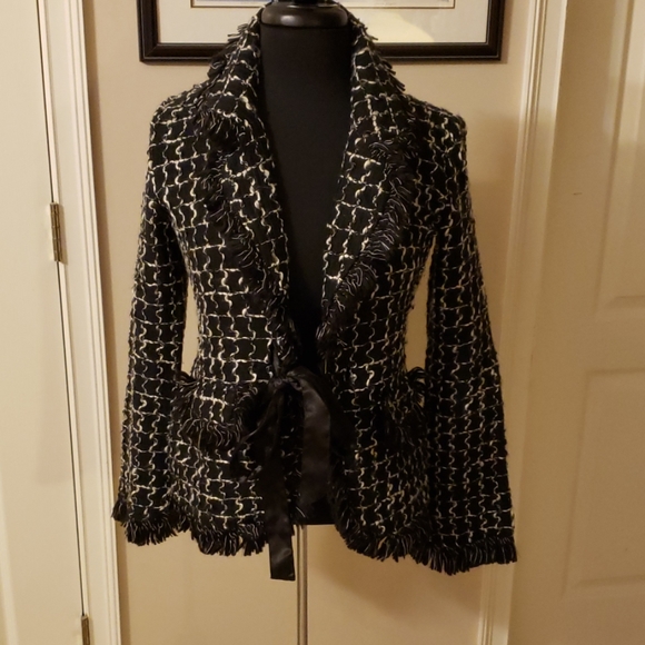 Newport News Tops - Ladies Top